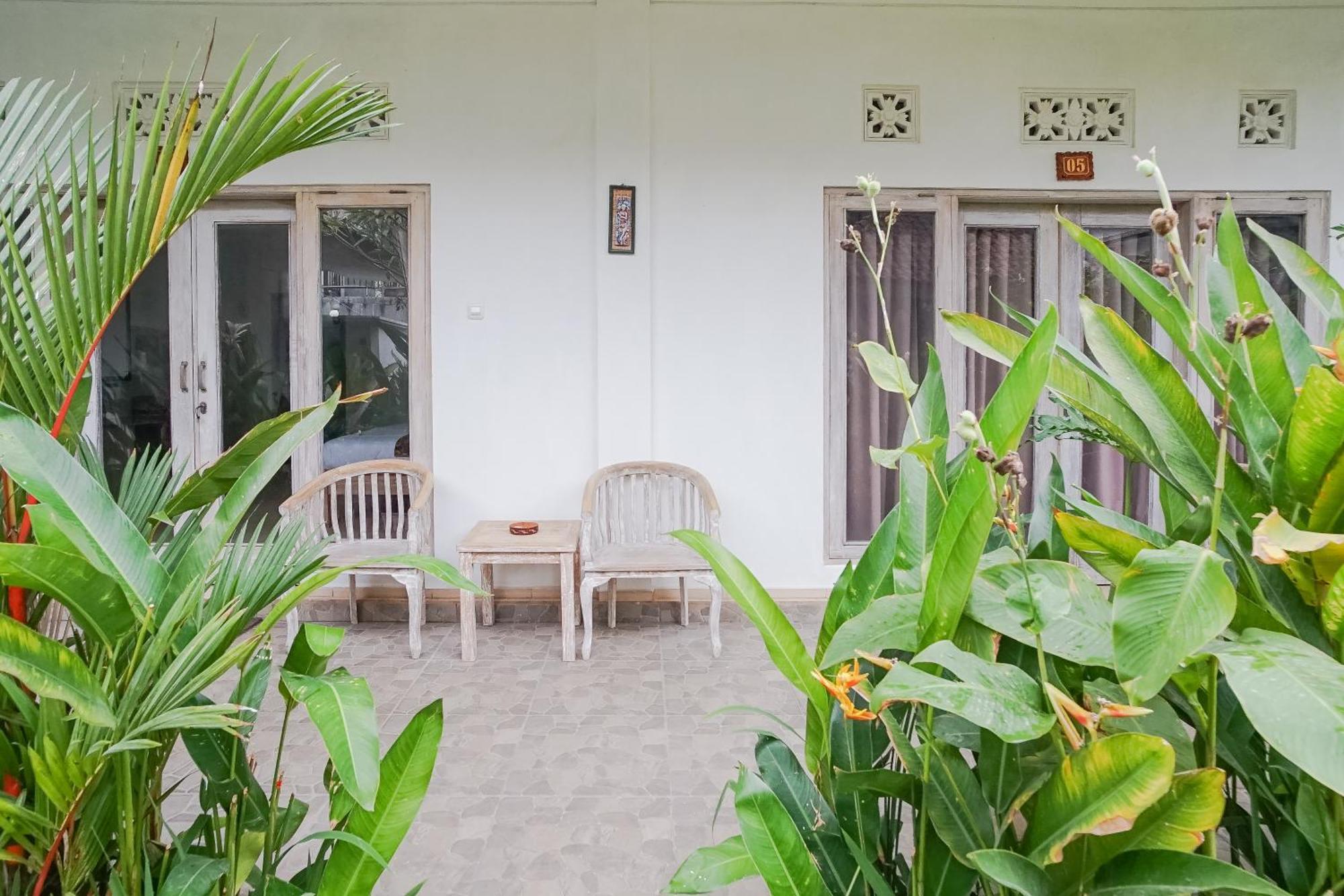 Karan Homestay Canggu Экстерьер фото