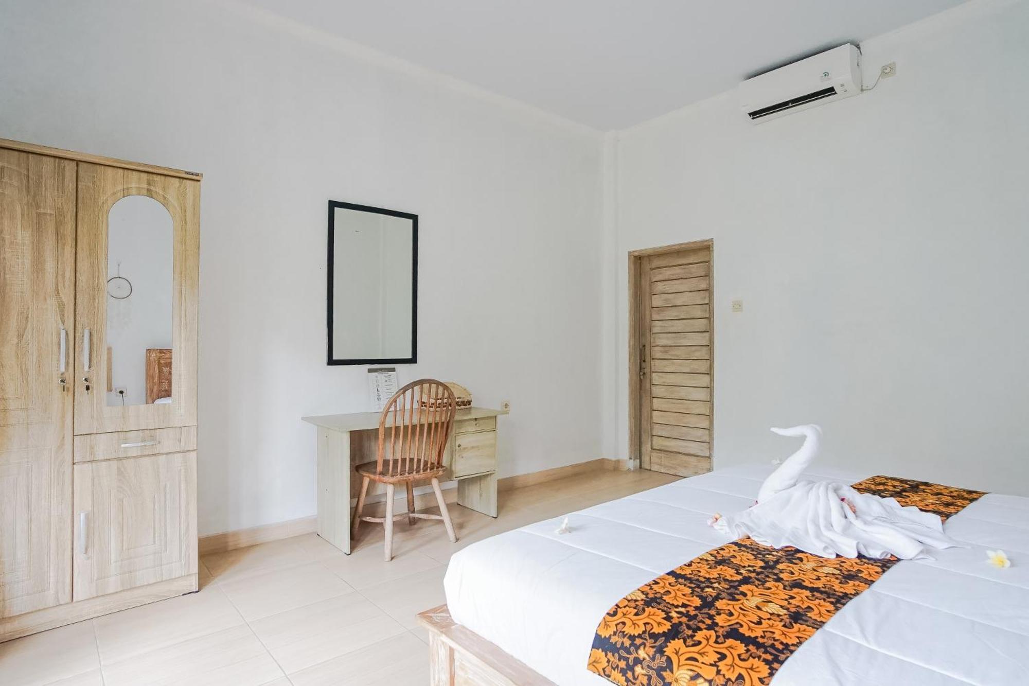 Karan Homestay Canggu Экстерьер фото